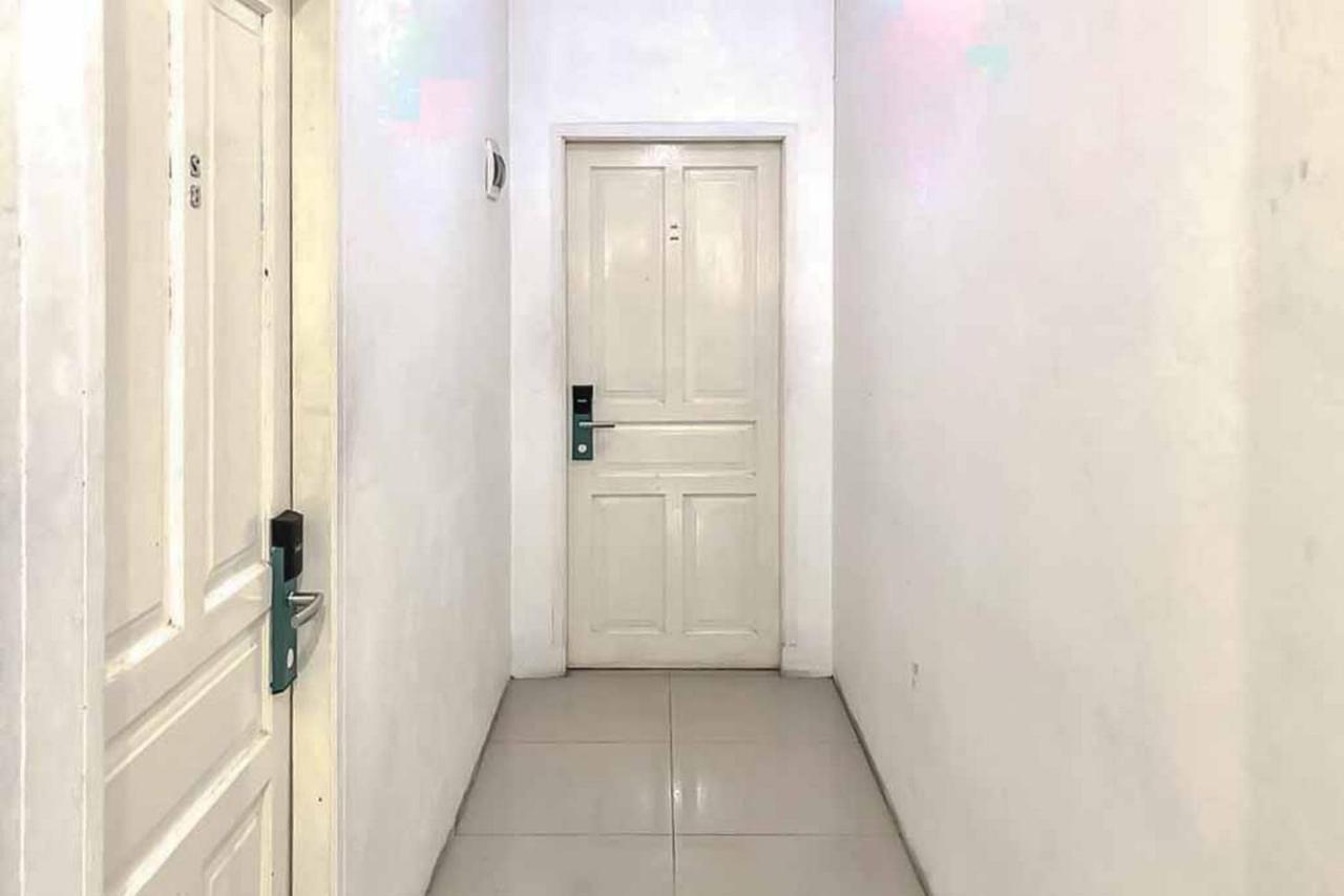 Ancol Homestay Джакарта Экстерьер фото